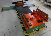Tractor lifting device